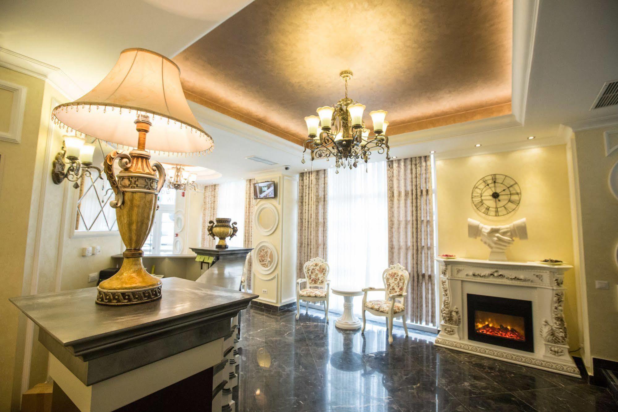 Helin 3* Craiova